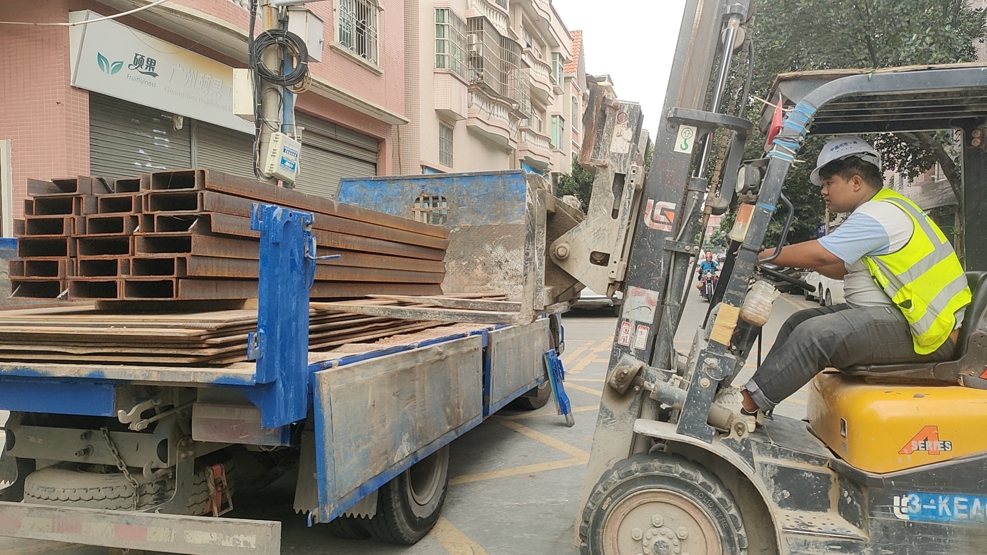梅州市槽钢倒路槽钢出租 - 哪里好